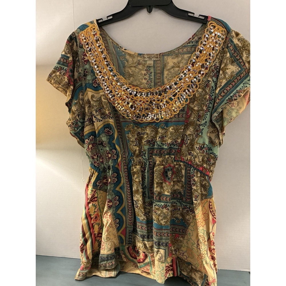 Live & Let Live 1X Boho Peasant Top Embellished Sequin Paisley Festival Plus